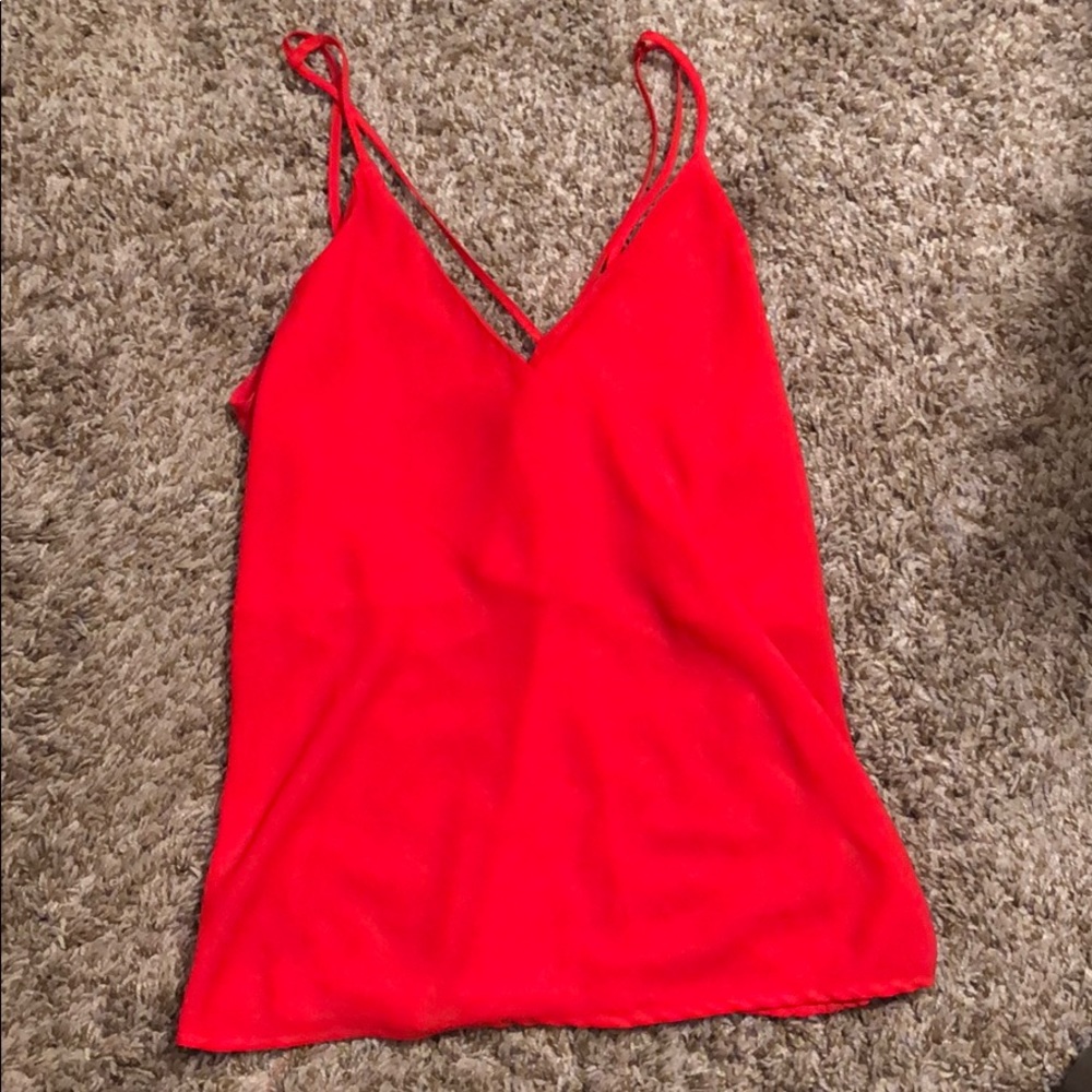 🌼4/$20 Ambiance red spaghetti shirt